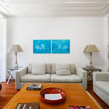 Apartamento Camoes - Bairro Alto - By The Portuguese Story *