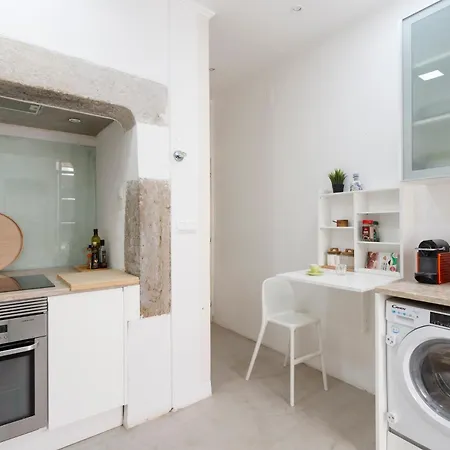 Apartamento Camoes - Bairro Alto - By The Portuguese Story Lisboa